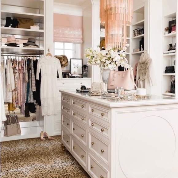 sarascloset2021